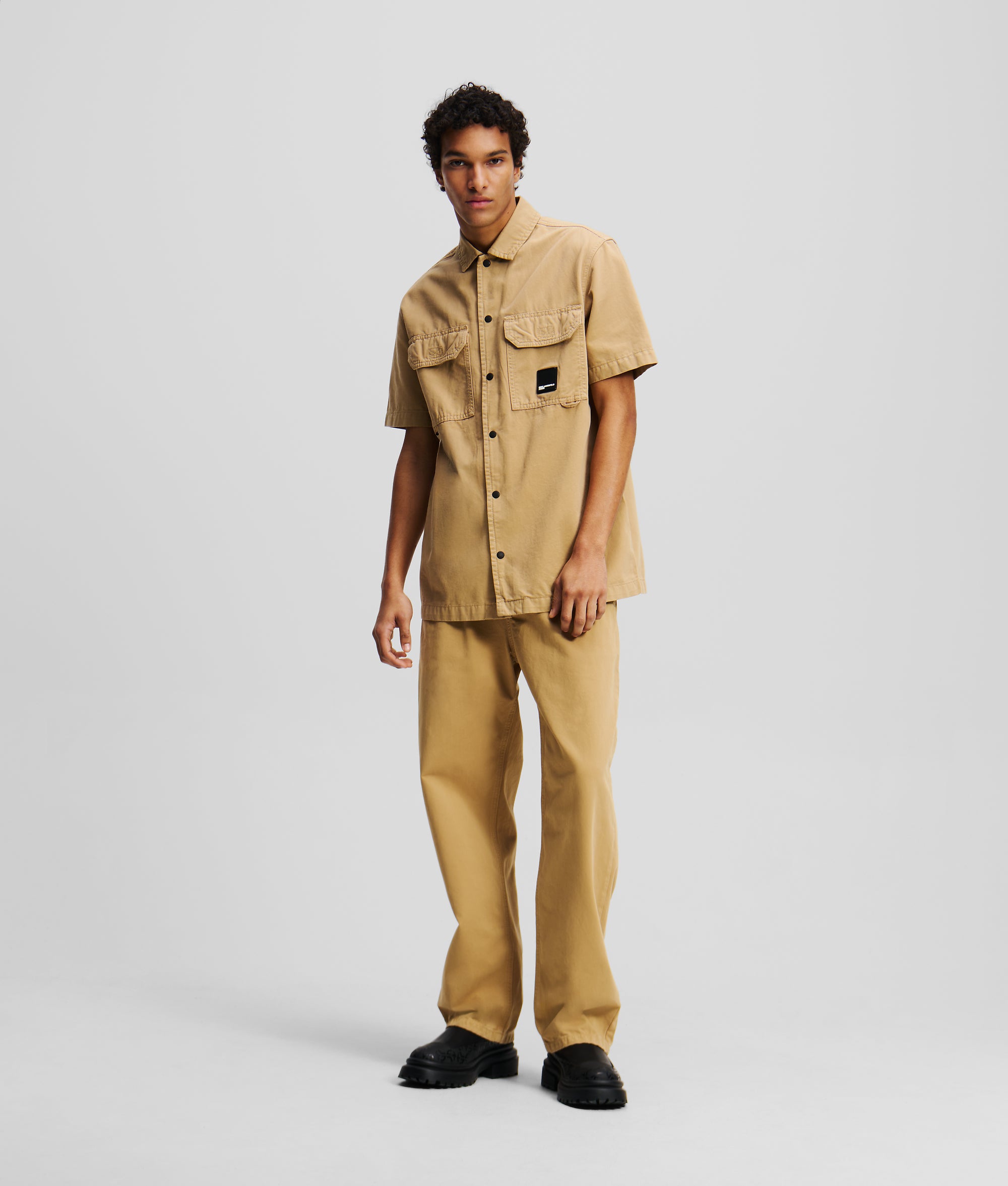 SHORT-SLEEVED BUTTON-UP SHIRT - Image 4