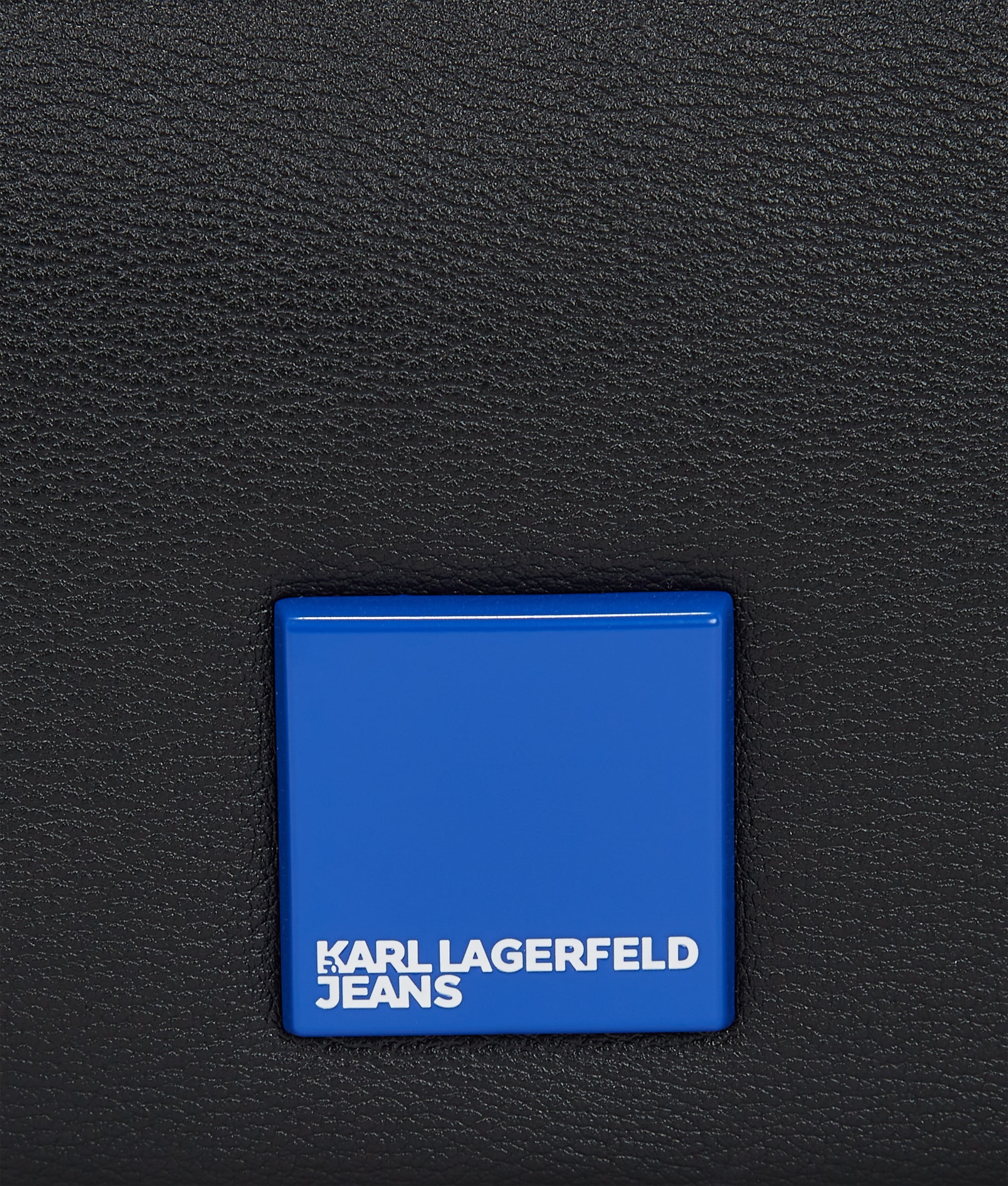 KLJ BOX LOGO EXTRA-LARGE CAMERA BAG - Image 3