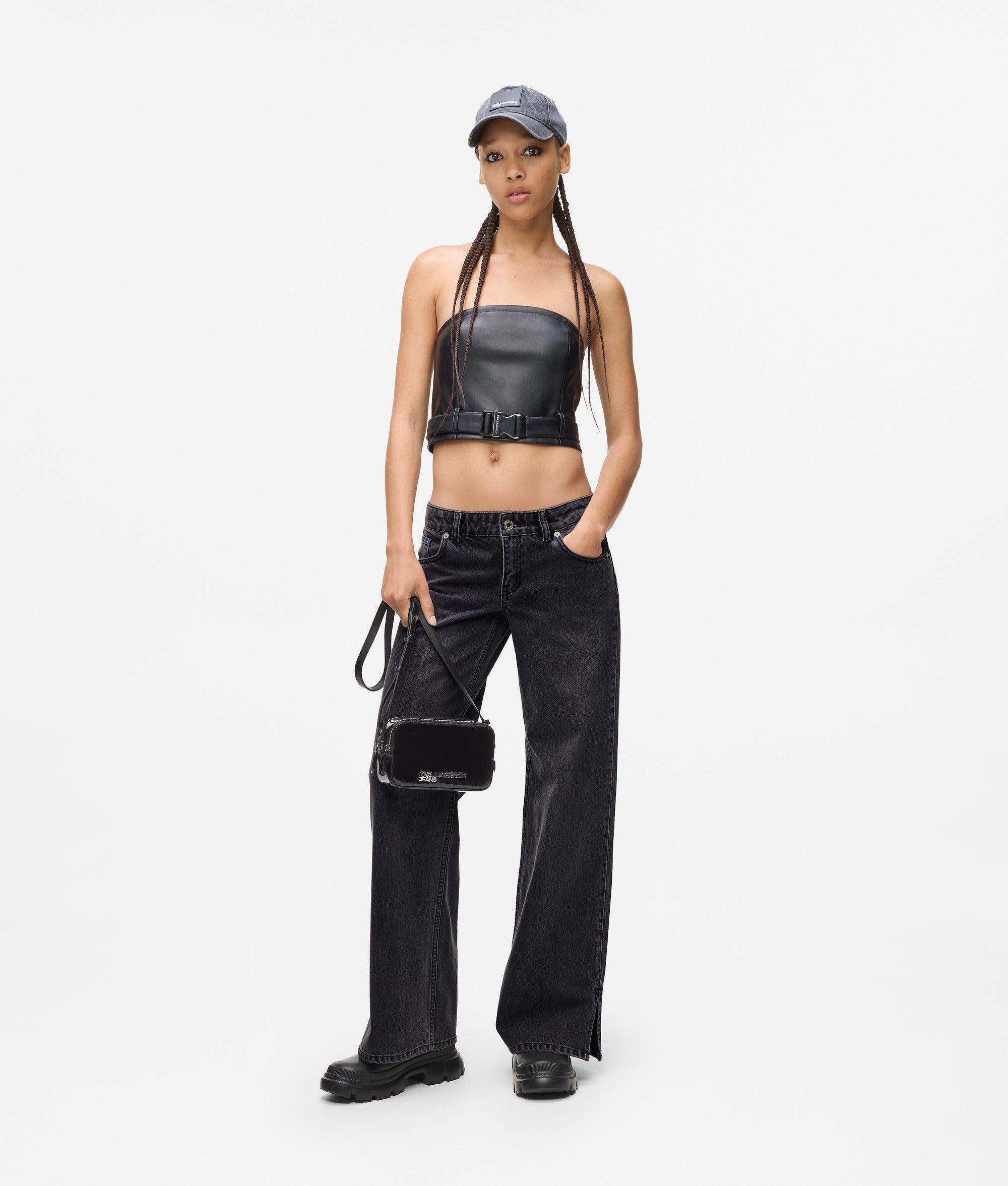 Low-rise wide leg jeans - Image 4