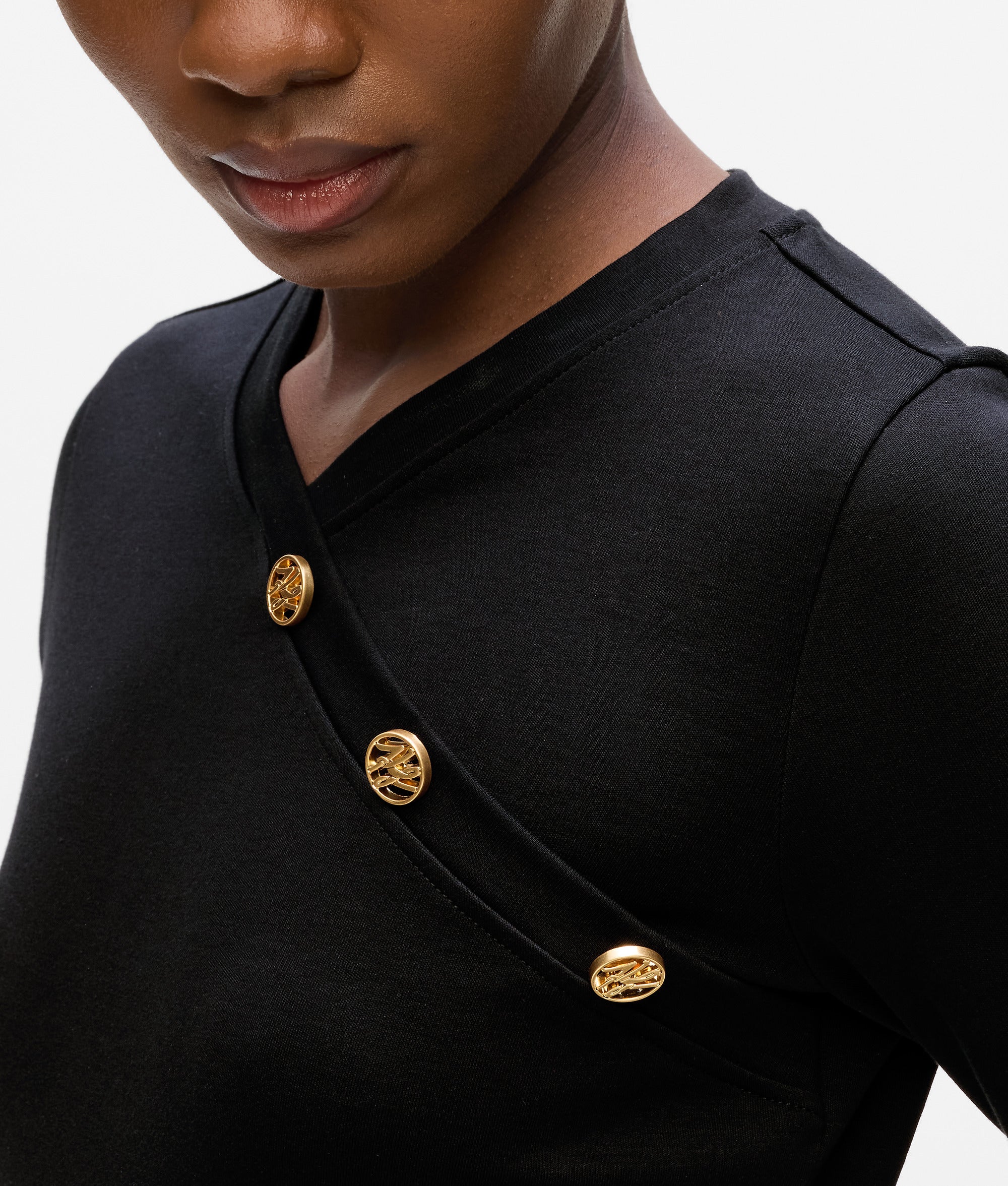 Button-detail long-sleeved T-shirt - Image 3