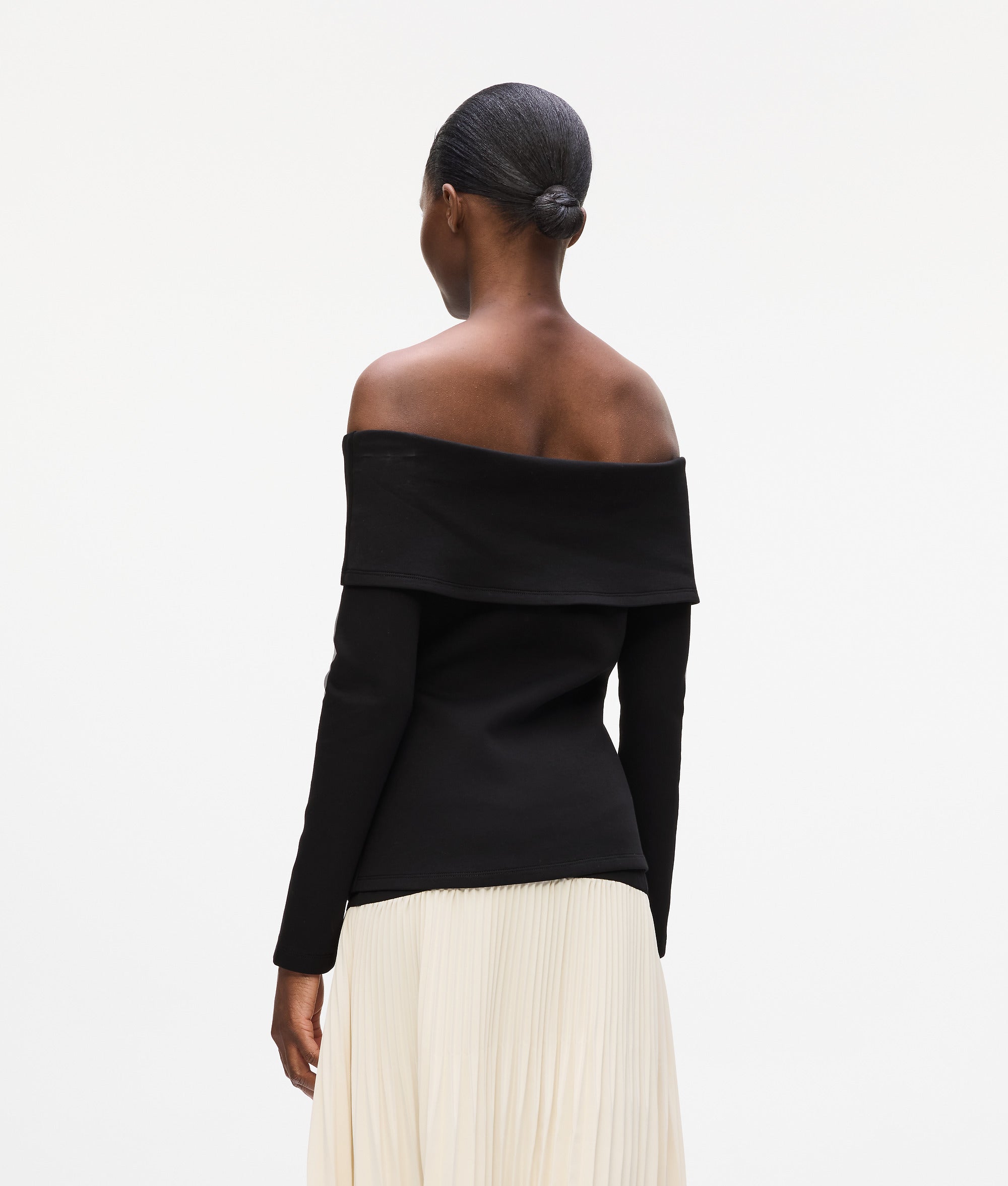 Off-shoulder sweatshirt - Image 2