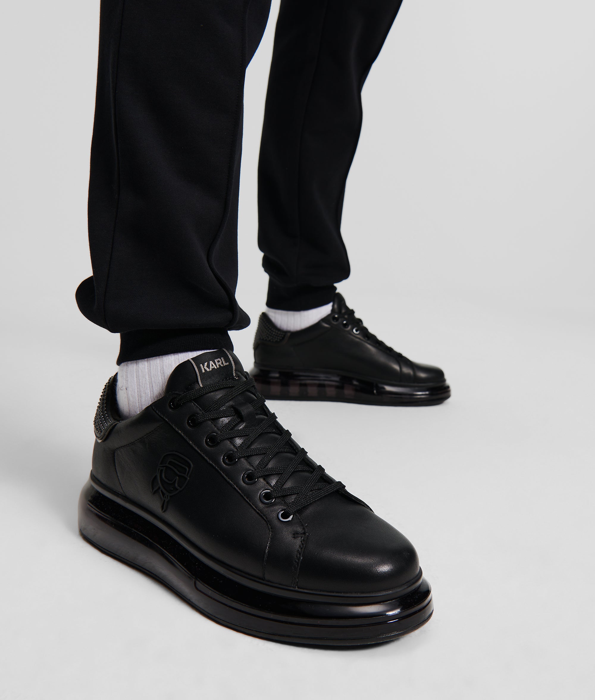 IKON NFT KAPRI KUSHION SNEAKERS - Image 2